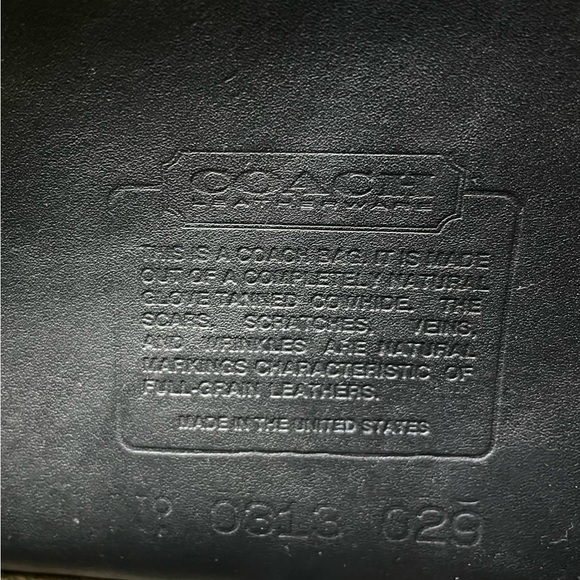 Genuine Vintage COACH Leather Purse - Picture 2 of 15